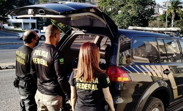 Agentes da PF suspeitos de contrabando são vigiados com tornozeleiras